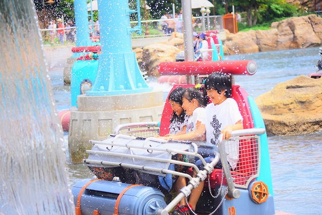 「アクアトピア“びしょ濡れ”バージョン」