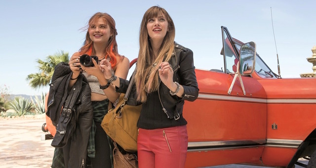 『ジェム＆ホログラムス』　Film (c) 2015 Universal Studios and Jem and the Holograms Productions, LLC. All Rights Reserved.Jem and the Holograms TM & (c) Hasbro