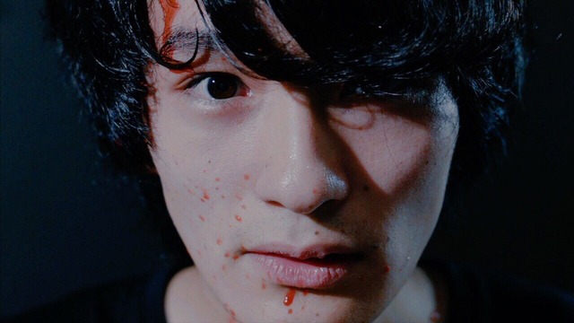 『DRILL AND MESSY』