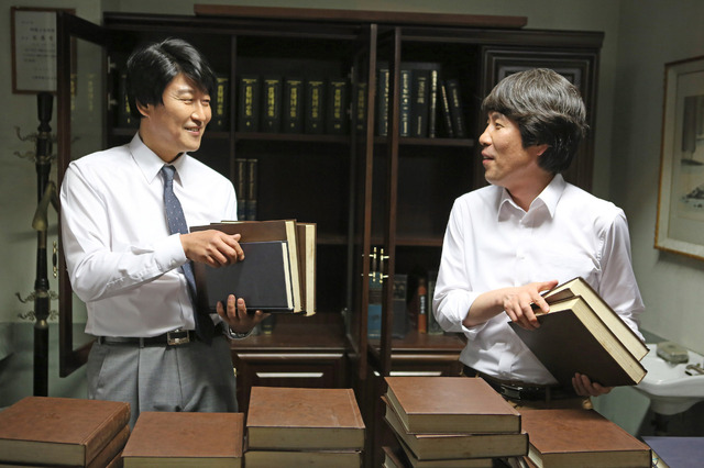 『弁護人』（C）2013 Next Entertainment World Inc. & Withus Film Co. Ltd. All Rights Reserved.