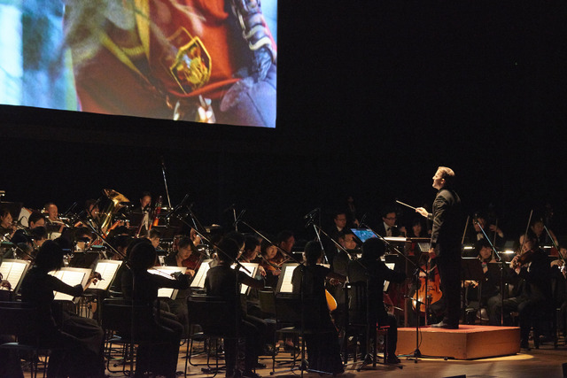 「ハリー・ポッター in コンサート シリーズ第1弾！『ハリー・ポッターと賢者の石』」HARRY POTTER characters, names and related indicia are (C) & TM Warner Bros. Entertainment Inc. Harry Potter Publishing Rights (C) JKR. (s16)