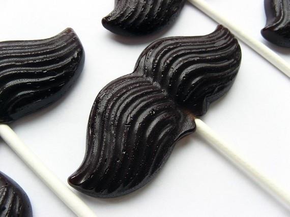 「Mustache lollipops Vintage Carnival Circus」490円+税