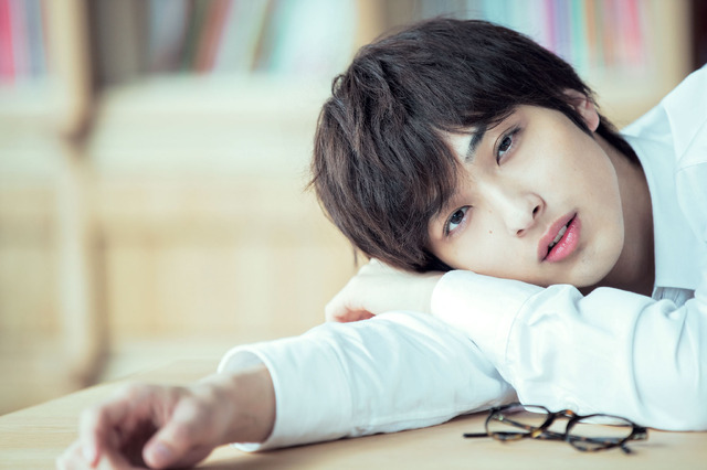 「横浜流星カレンダー2017」（C）東京ニュース通信社