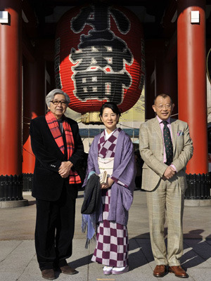 浅草寺にて大ヒット祈願