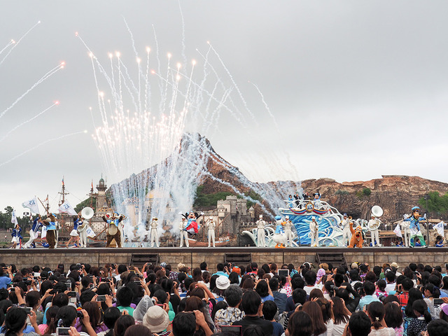 東京ディズニーシー開園15周年セレモニー