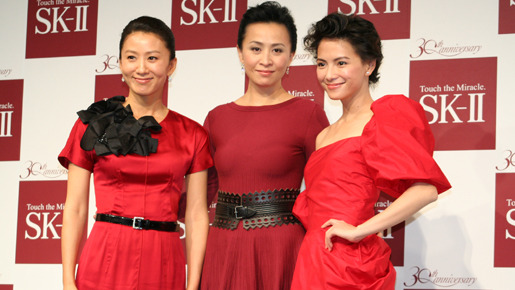 キム・ヒエ、カリーナ・ラウ、リー・シンジェ