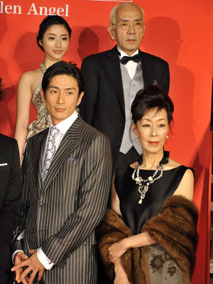 『人間失格』完成披露試写会