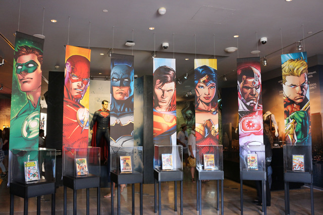 「DC COMICS:THE EXHIBIT」