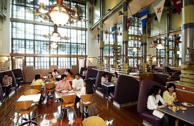 ダイニング「ホライズンベイ・レストラン」