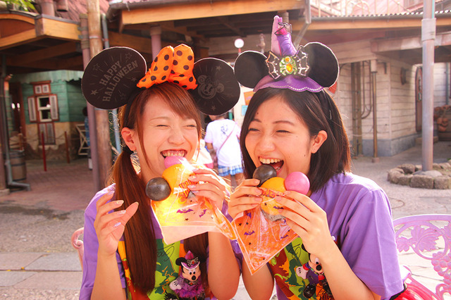 「3色肉まん（ソルト・甜面醤・スパイシー）」