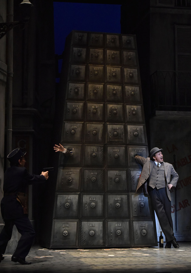 劇団四季ミュージカル「壁抜け男」公開舞台稽古／撮影：阿部章仁