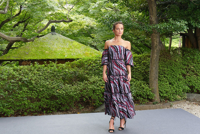 アリシア・ヴィキャンデル／『ジェイソン・ボーン』のPR