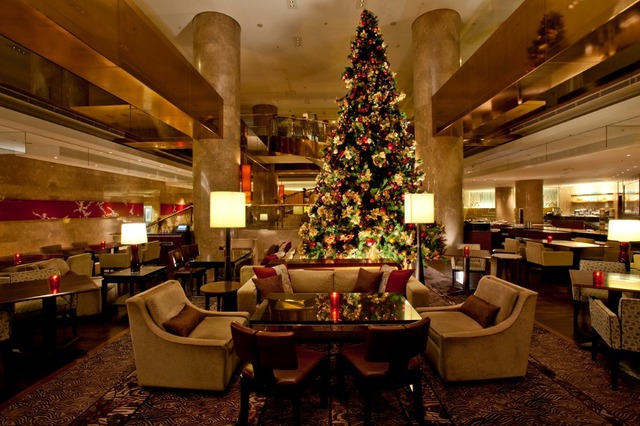 マーブルラウンジのクリスマスツリー