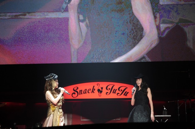 JUJU＆萬田久子　「-ジュジュ苑スペシャル- スナックJUJU」