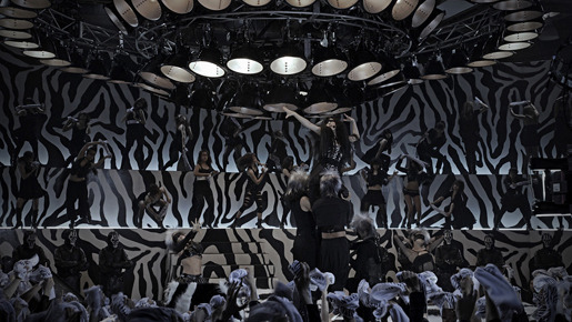 『ゼブラーマン2 ゼブラシティの逆襲』  -(C) 2010「ゼブラーマン2 ゼブラシティの逆襲」製作委員会