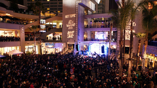 『アリス・イン・ワンダーランド』L.A.ファンイベント