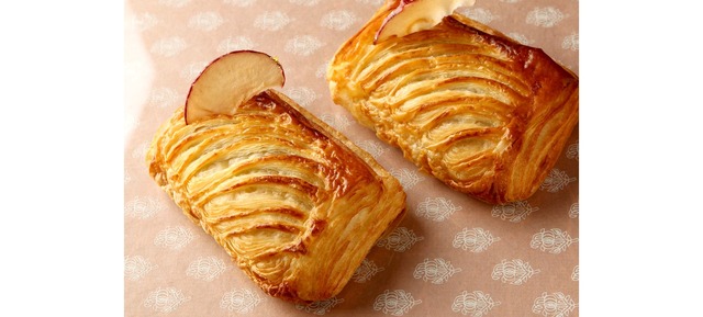 ラ ブティック ドゥ ジョエル・ロブション 丸の内店「フォアグラと林檎のフィユテ」