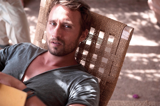 『胸騒ぎのシチリア』　（C）2015 FRENESY FILM COMPANY. ALL RIGHTS RESERVED