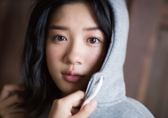 「永野芽郁　オフィシャルカレンダー2017」（ローソン）