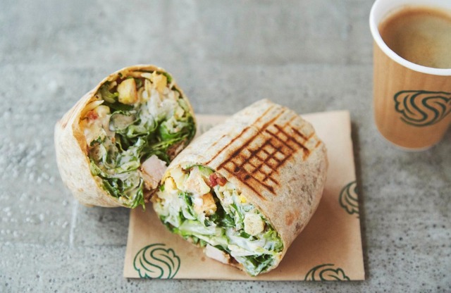 サラダ専門店「SaladStop!」　ラップ 870円～