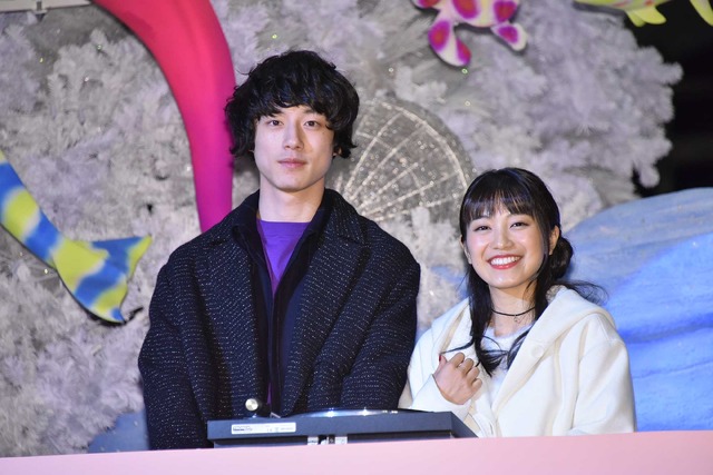 坂口健太郎＆miwa／『君と100回目の恋』点灯式