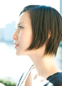 『スイートリトルライズ』  中谷美紀  photo：Toru Hiraiwa