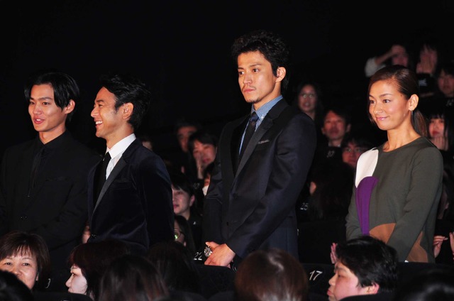 『ミュージアム』初日舞台挨拶