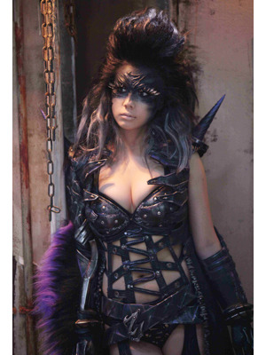 『ゼブラーマン　ゼブラシティの逆襲』　黒ゼブラ　-(C) 2010「ゼブラーマン2 ゼブラシティの逆襲」製作委員会　