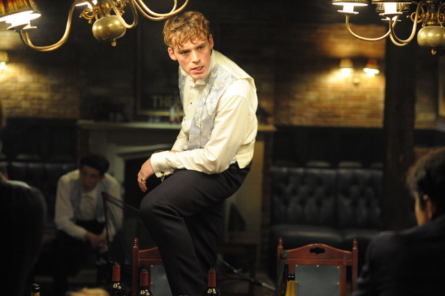 『ライオット・クラブ』 （C）Blueprint Pictures (Posh) Limited, Channel Four Television Corporation and the British Film Institute, 2014