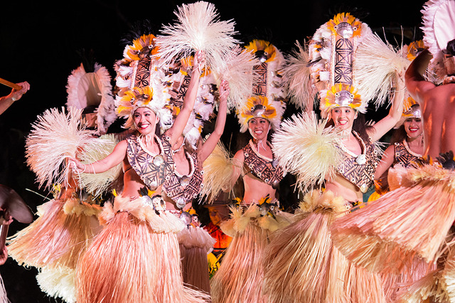 新エンターテインメントショー「カ・ヴァア：ルアウ・アット・アウラニ」