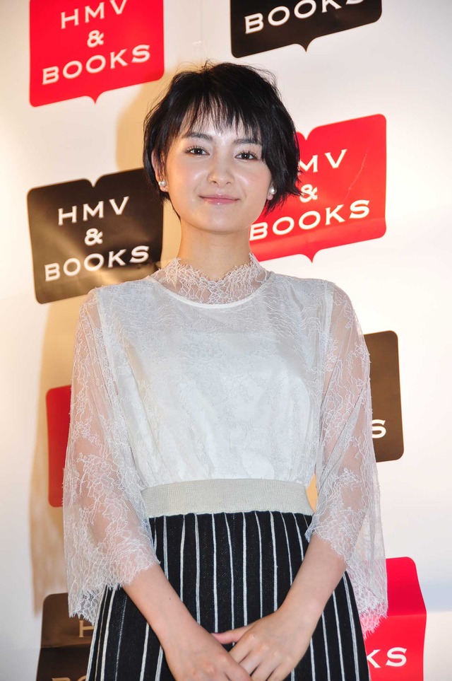 葵わかな／「葵わかな オフィシャルカレンダー2017」発売イベント