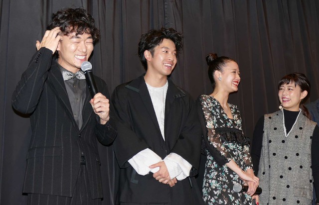 『アズミ・ハルコは行方不明』初日舞台挨拶