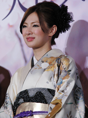 待ちわびた初日に笑顔