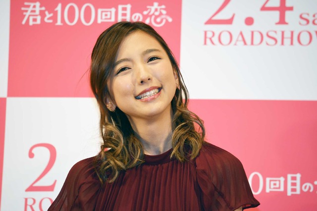 真野恵里菜／『君と100回目の恋』完成披露舞台挨拶