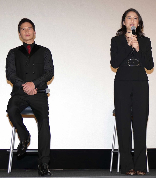 市原隼人＆長澤まさみ／「君に捧げるエンブレム」完成披露試写会