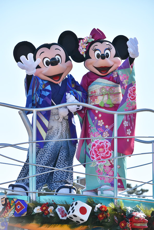 ＜東京ディズニーランド＞「ニューイヤーズ・グリーティング」