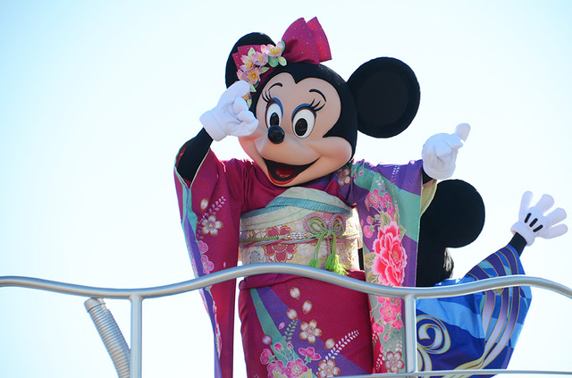 ＜東京ディズニーランド＞「ニューイヤーズ・グリーティング」