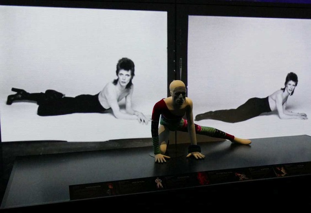 大回顧展「DAVID BOWIE is」