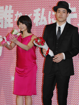 『誰かが私にキスをした』初日舞台挨拶