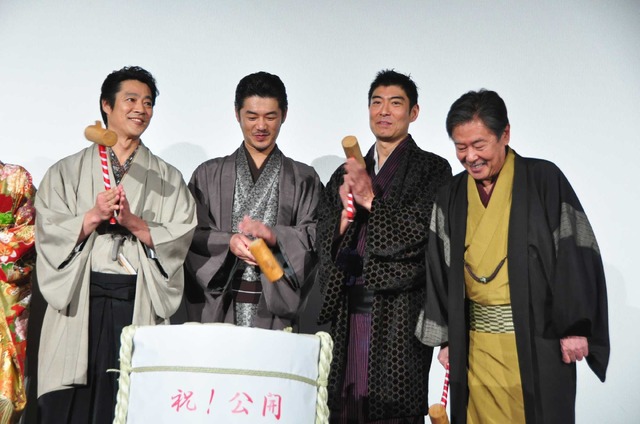 『本能寺ホテル』初日舞台挨拶