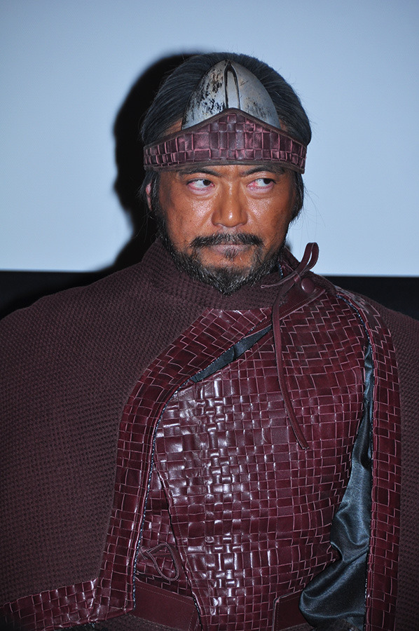 「精霊の守り人」のキャスト発表会見