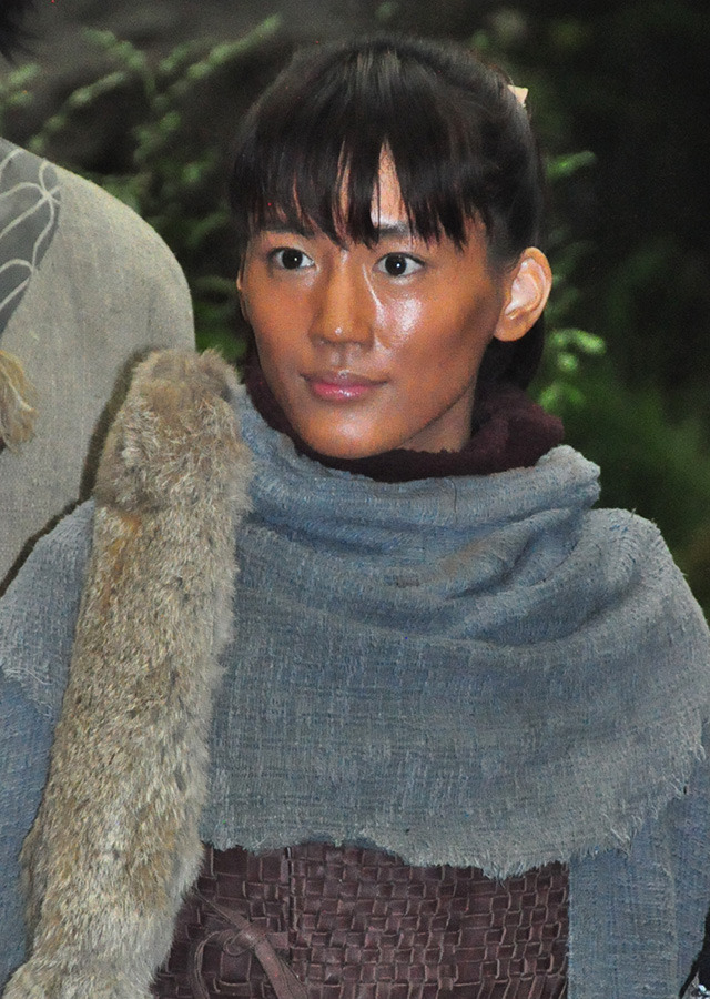 「精霊の守り人」のキャスト発表会見