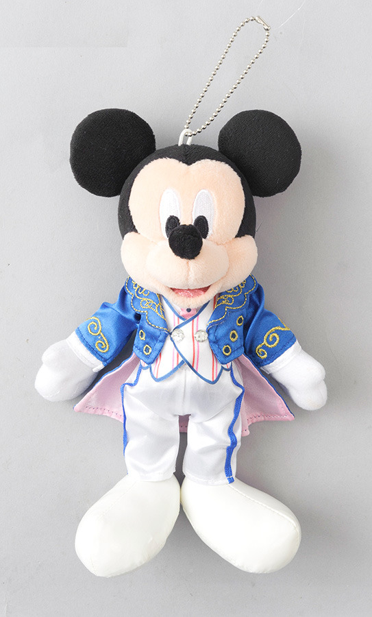 「ぬいぐるみバッジ」（各￥2,200）