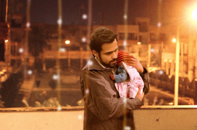 『汚れたミルク／あるセールスマンの告発』　（C）Cinemorphic, Sikhya Entertainment & ASAP Films 2014