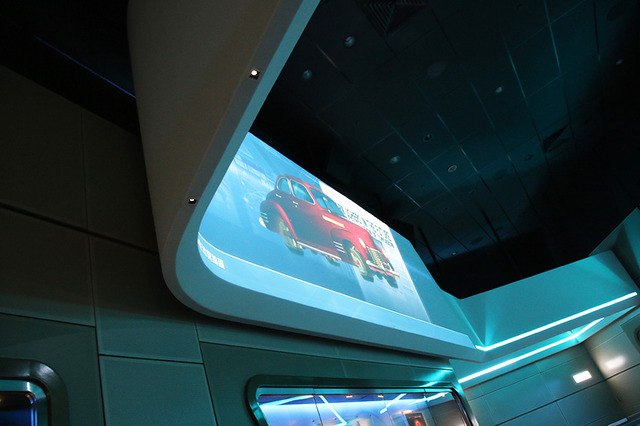 新ライドアトラクション「アイアンマン・エクスペリエンス」