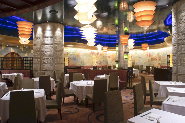 「シルクロードガーデン」店内