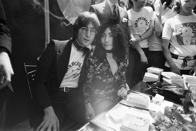 ジョン・レノン＆オノ・ヨーコ-(C)Getty Images