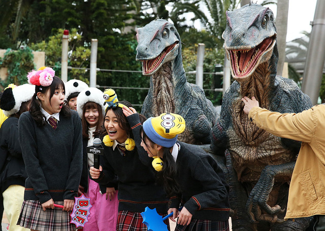 岡田結実＆鶴嶋乃愛＆日達舞／ユニバーサル・スタジオ・ジャパン