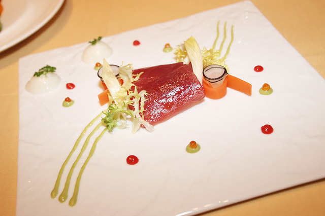 ディナーコース「エンパイアディナー」