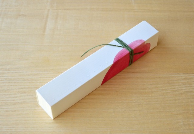 HIGASHIYA 「桜の道明寺羹」パッケージ